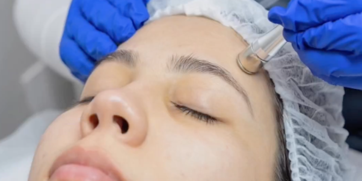 Patient receiving Facial at FaceBeauty Med Spa in Doral, FL